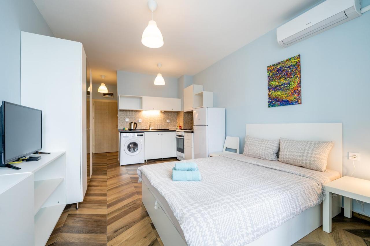 Cozy Little Apartment In Studentski Grad Sofia Ngoại thất bức ảnh