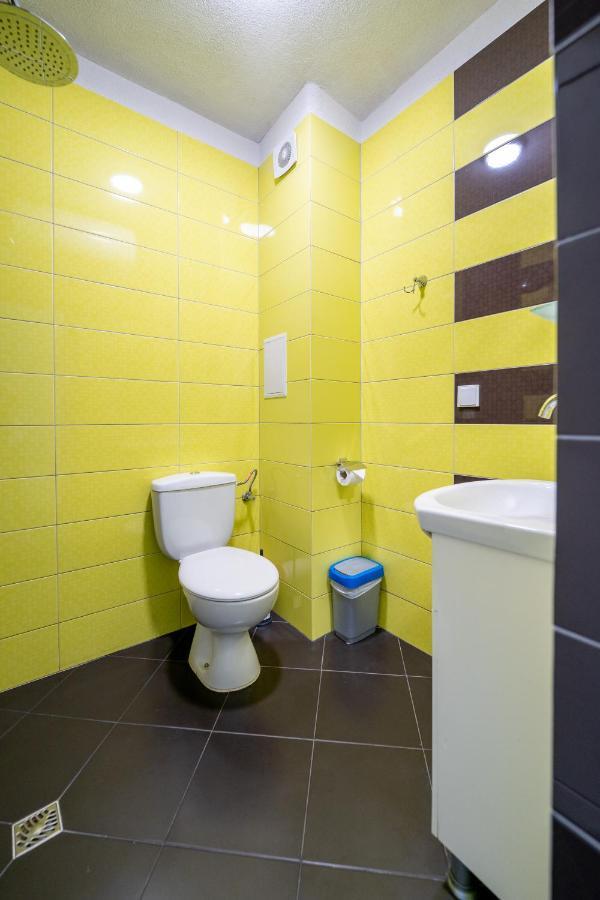 Cozy Little Apartment In Studentski Grad Sofia Ngoại thất bức ảnh